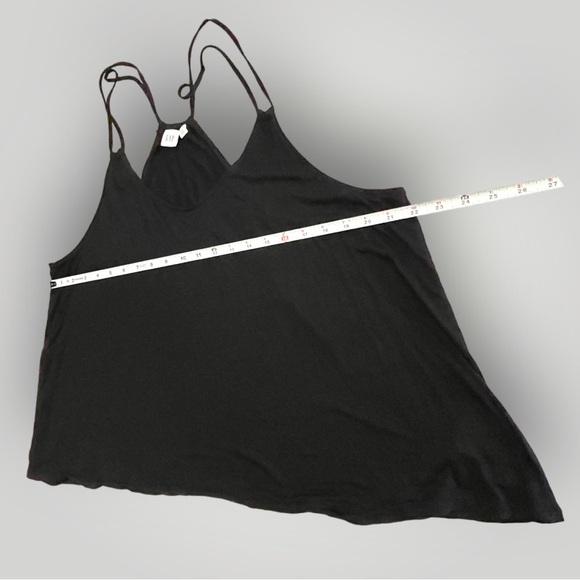 Gap Black Camisole - Picture 5 of 13
